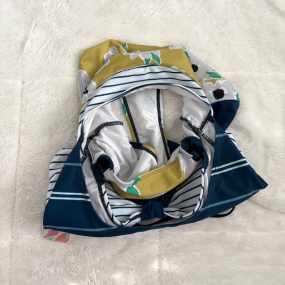 NWT Nani Mara High Tide One Piece Swimsuit - Size Small - Picture 10 of 10